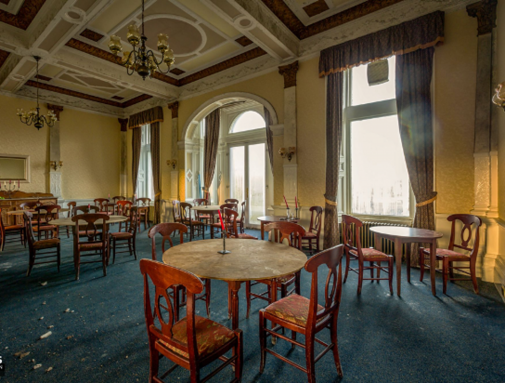 One of the many grand interiors from the Victorian hotel (Credit: Behind Closed Doors)